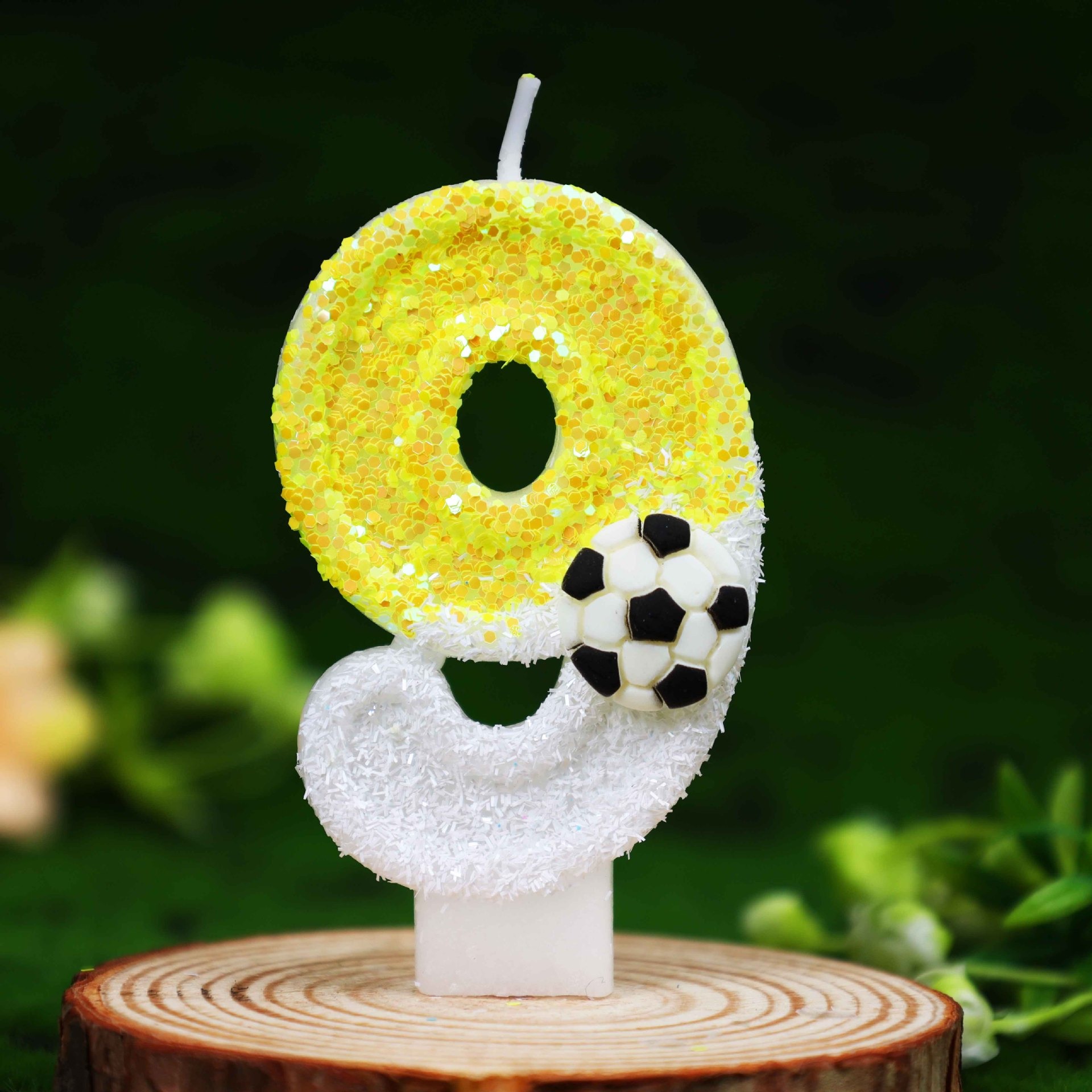 Yellow White Sequins Sports Fo - Supplies Of Candle recension och pris